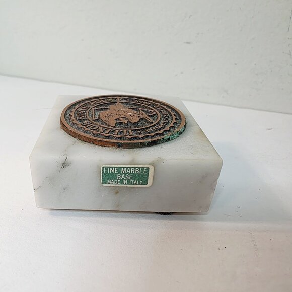 VTG Square Small Illinois State Police Marble Paperweight Made in Italy - Picture 3 of 4